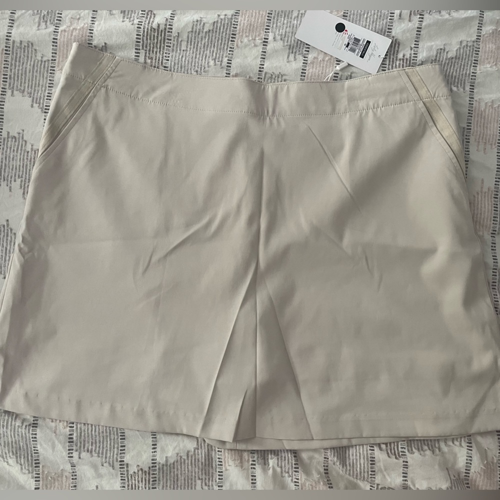 Khaki golf skort